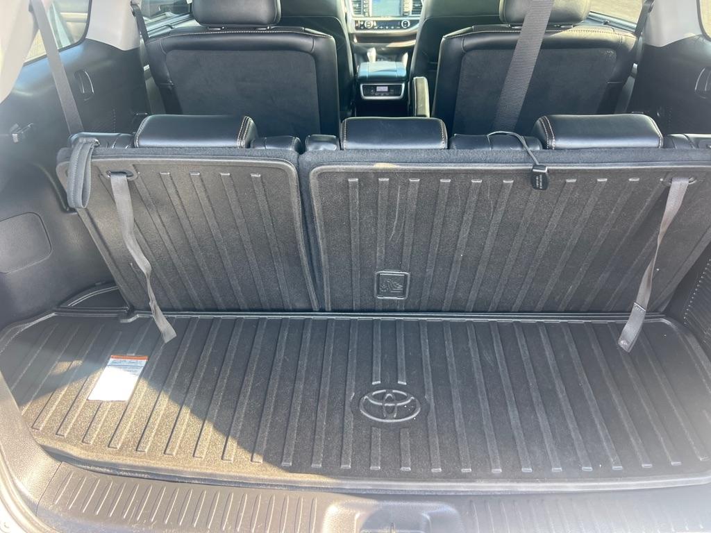 Toyota Highlander Hybrid Limited V6 AWD (Natl) 2017