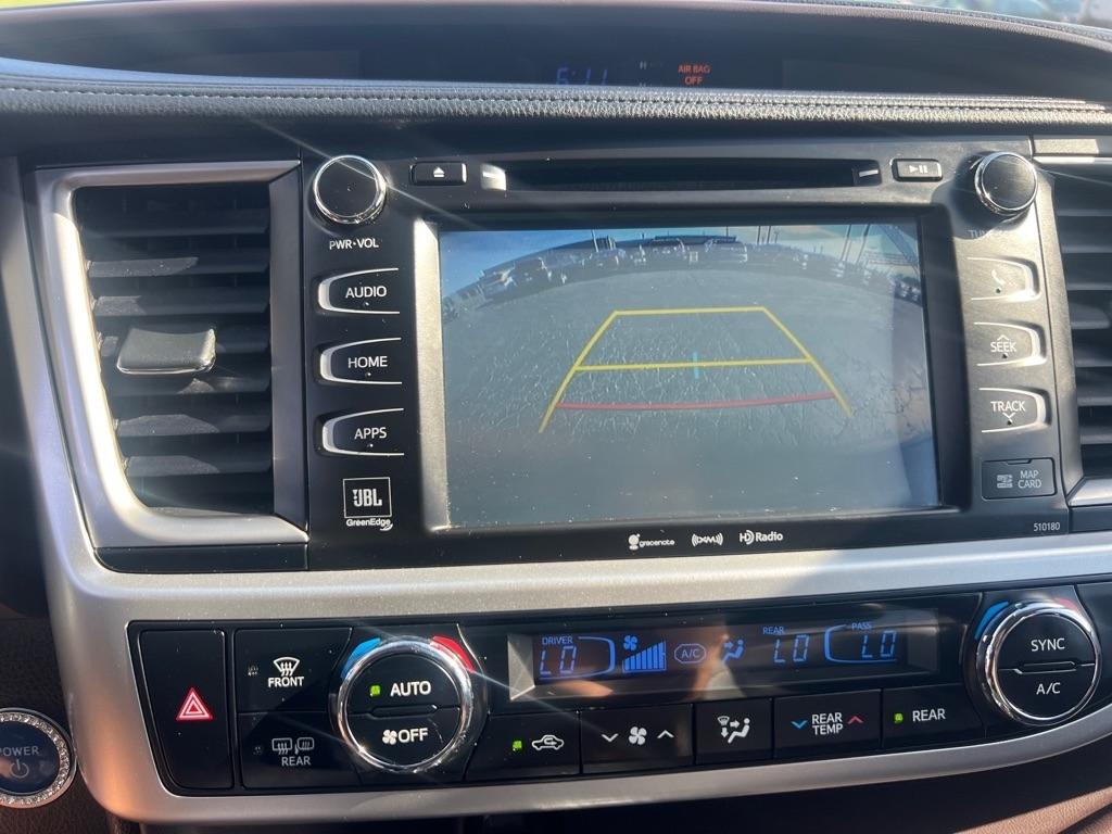 Toyota Highlander Hybrid Limited V6 AWD (Natl) 2017