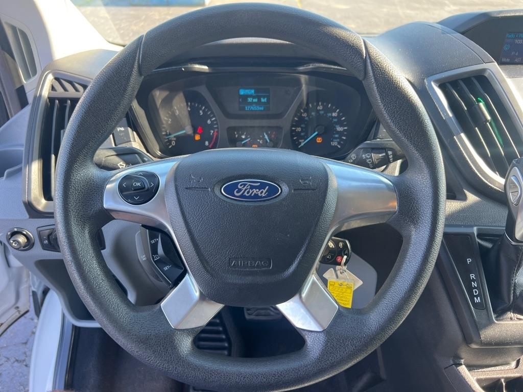 Ford Transit Wagon T-350 148" Low Roof XLT Swing-Out RH Dr 2015