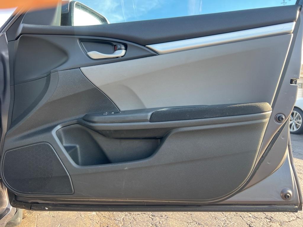 Honda Civic Sedan 4dr CVT LX 2016