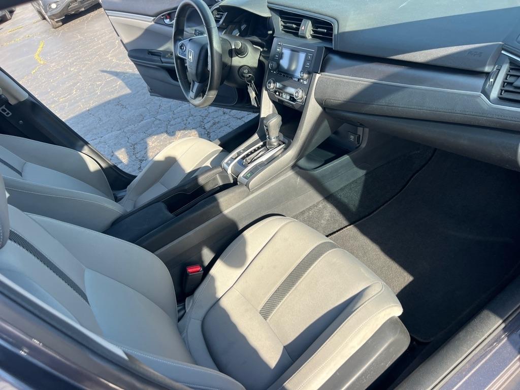 Honda Civic Sedan 4dr CVT LX 2016