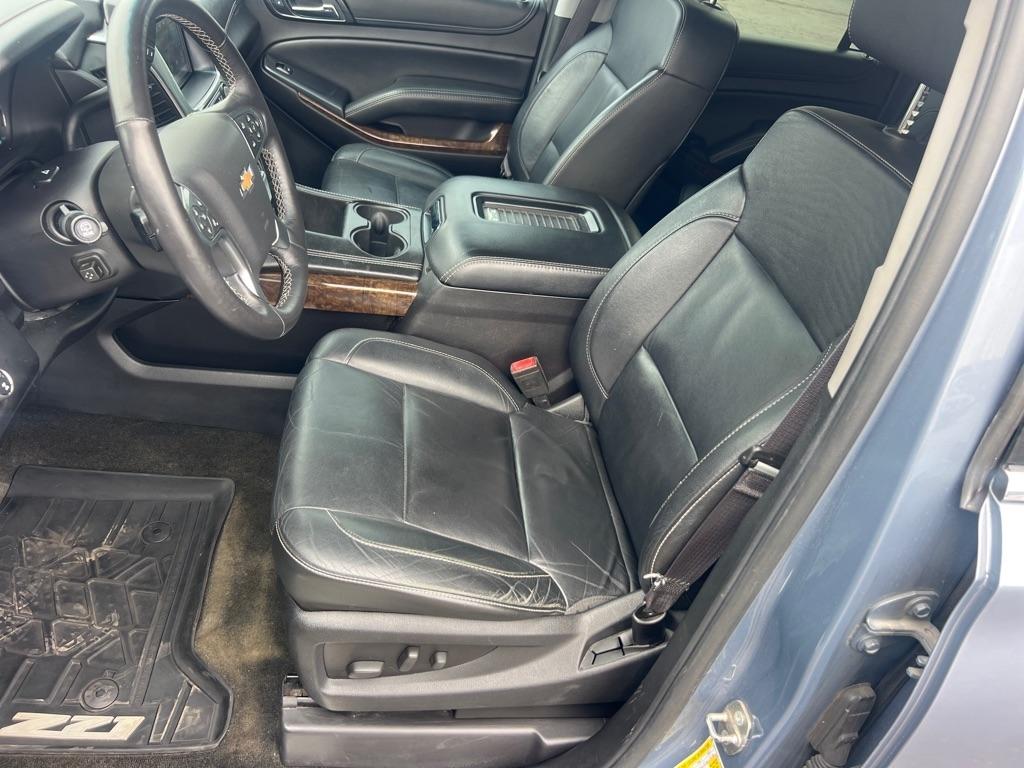 Chevrolet Suburban 4WD 4dr LT 2015