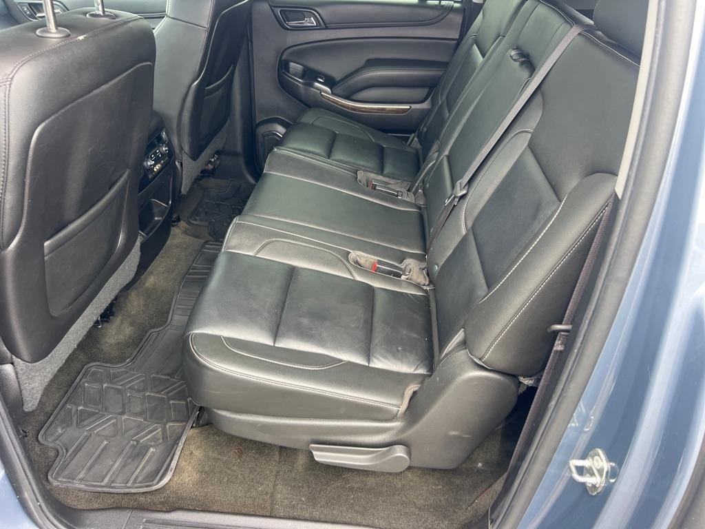 Chevrolet Suburban 4WD 4dr LT 2015