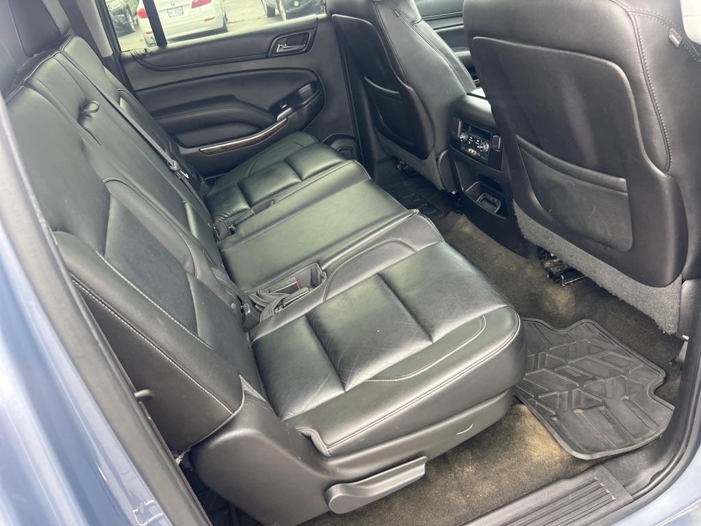 Chevrolet Suburban 4WD 4dr LT 2015