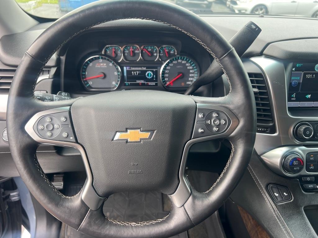 Chevrolet Suburban 4WD 4dr LT 2015