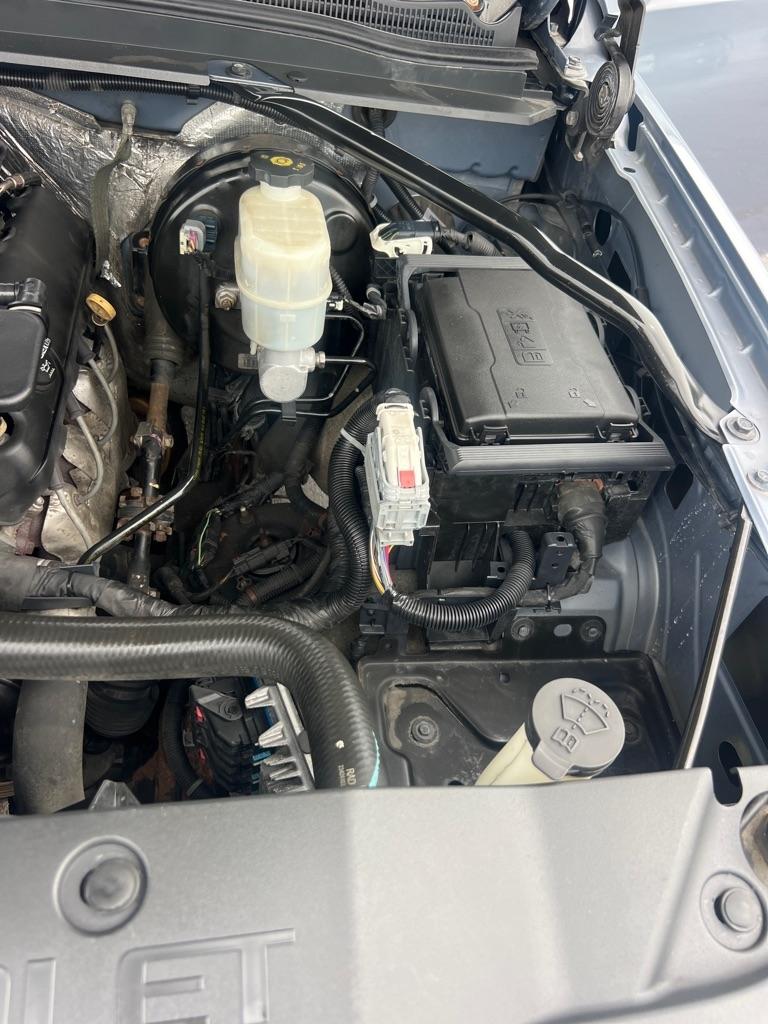Chevrolet Suburban 4WD 4dr LT 2015