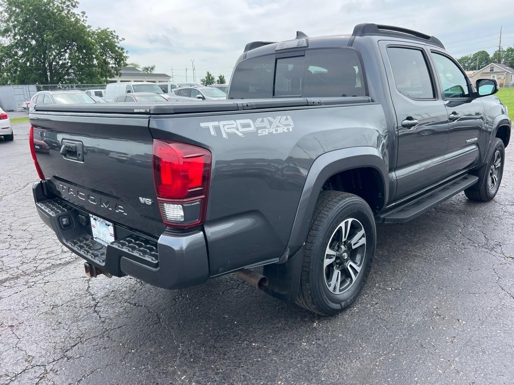 Toyota Tacoma TRD Off Road Double Cab 5' Bed V6 4x4 MT (Natl) 2018