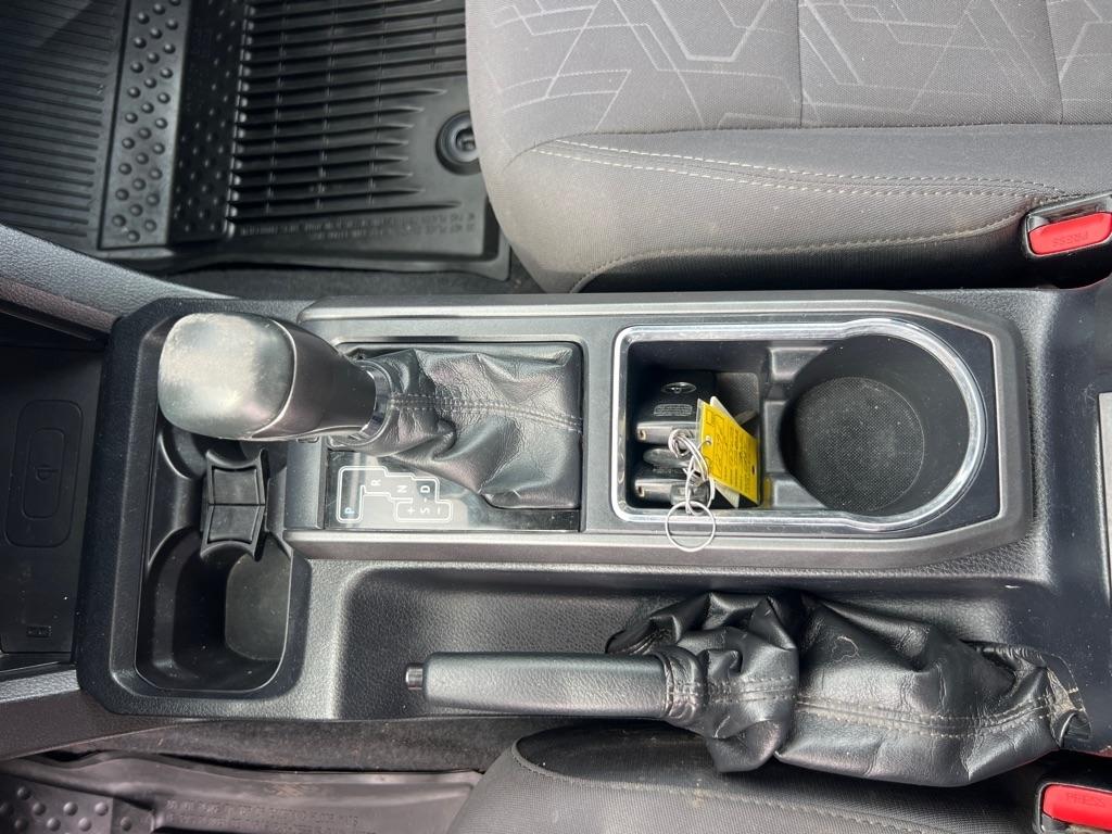 Toyota Tacoma TRD Off Road Double Cab 5' Bed V6 4x4 MT (Natl) 2018