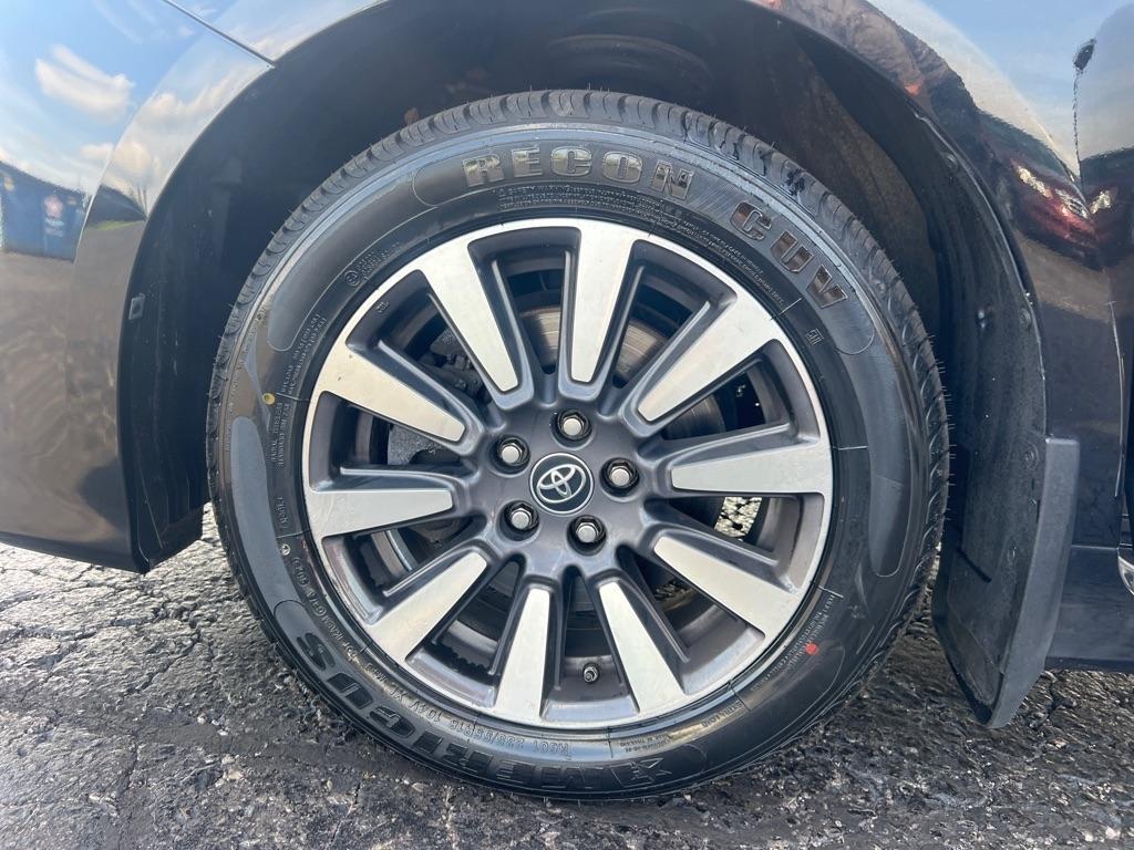 Toyota Sienna Limited Premium AWD 7-Passenger (Natl) 2020