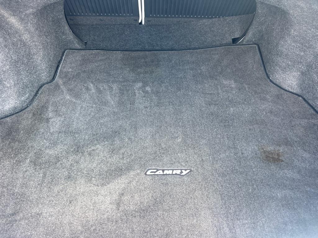 Toyota Camry 4dr Sdn I4 Auto XLE (Natl) 2015