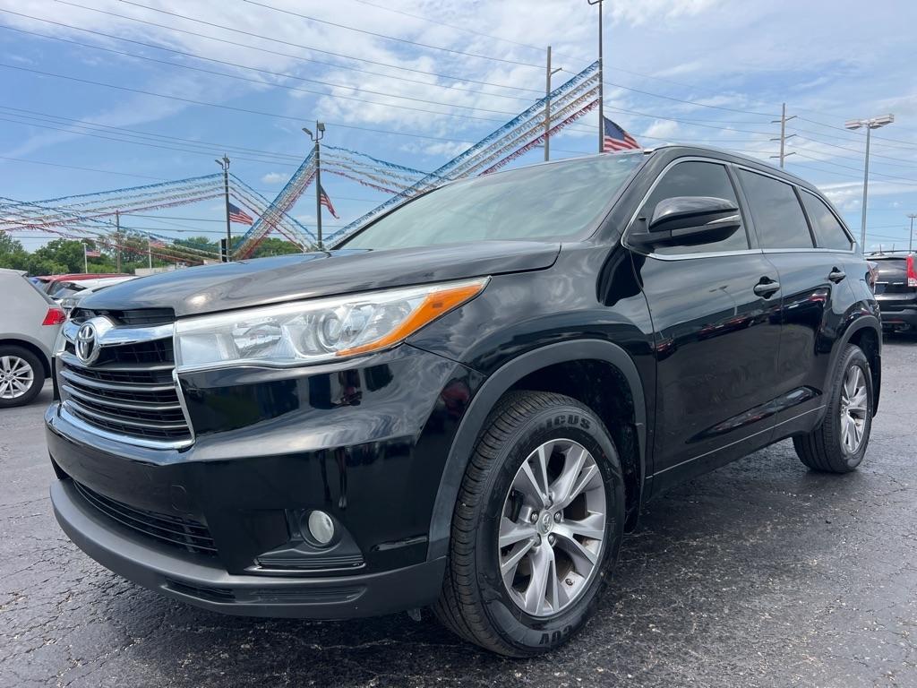 Toyota Highlander AWD 4dr V6 XLE (Natl) 2015