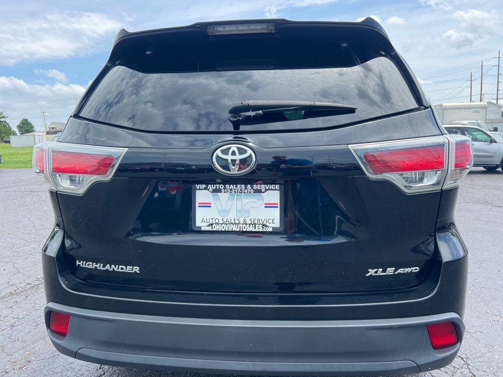 Toyota Highlander AWD 4dr V6 XLE (Natl) 2015