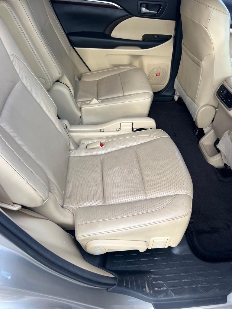 Toyota Highlander AWD 4dr V6 Limited (Natl) 2014
