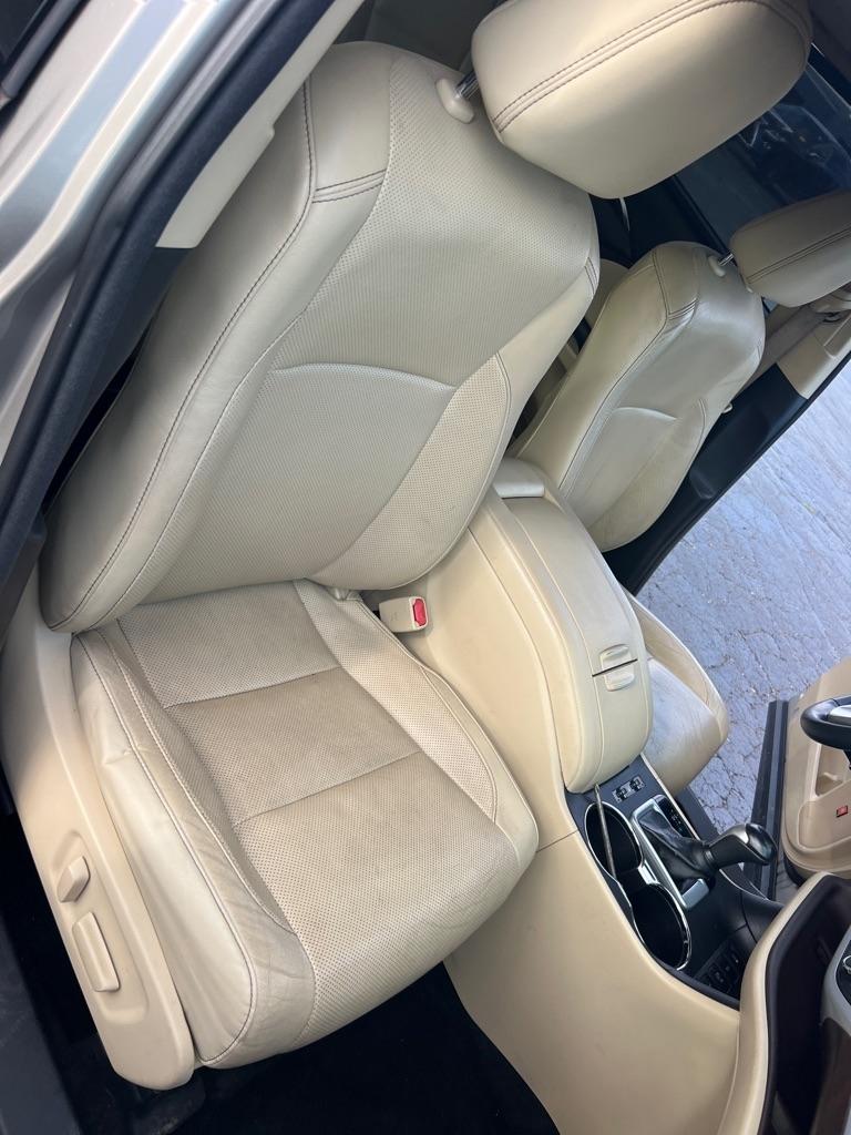 Toyota Highlander AWD 4dr V6 Limited (Natl) 2014