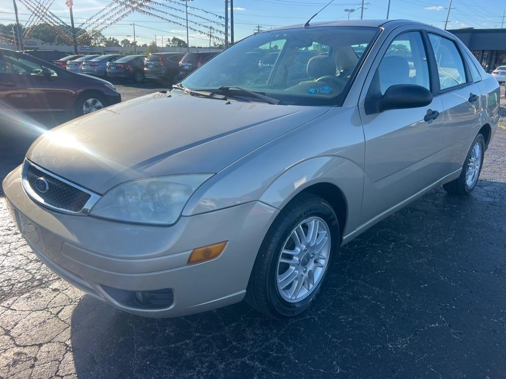 Ford Focus 4dr Sdn ZX4 SES 2006
