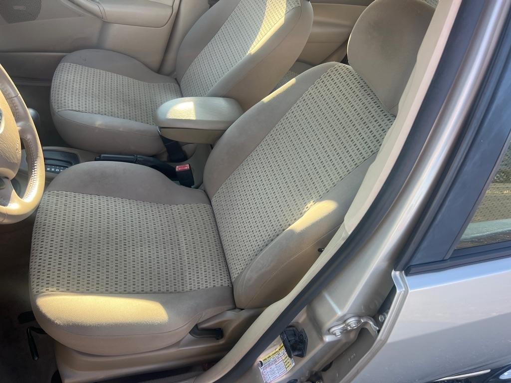Ford Focus 4dr Sdn ZX4 SES 2006