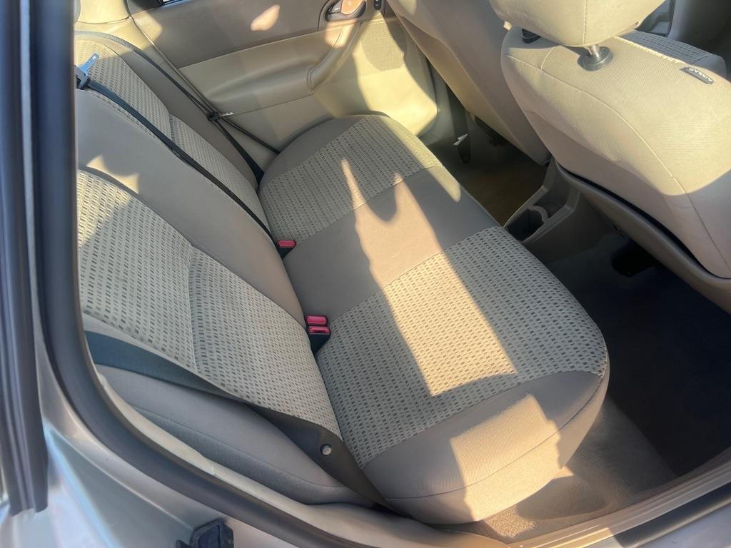 Ford Focus 4dr Sdn ZX4 SES 2006