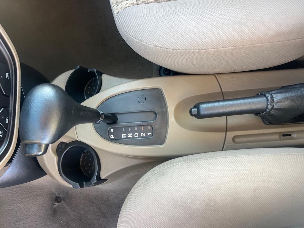 Ford Focus 4dr Sdn ZX4 SES 2006