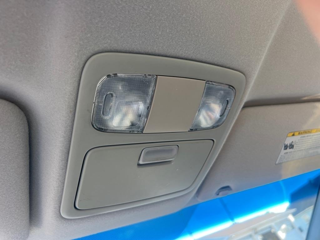 Toyota Camry 4dr Sdn XLE Auto (Natl) 2006