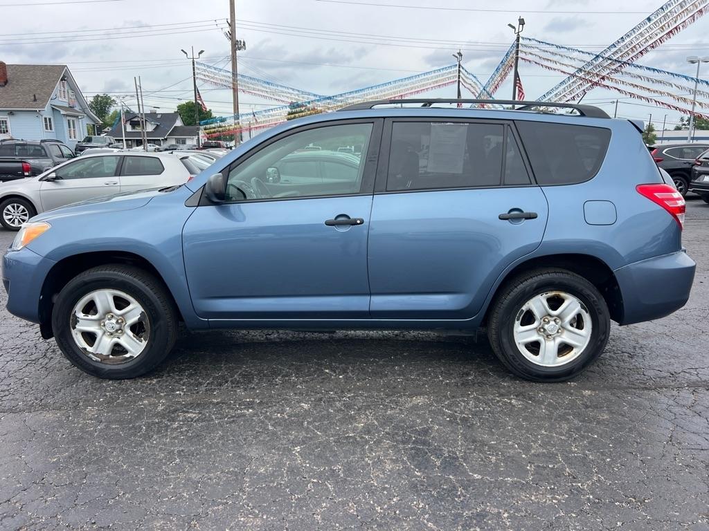 Toyota RAV4 FWD 4dr 4-cyl 4-Spd AT (Natl) 2011