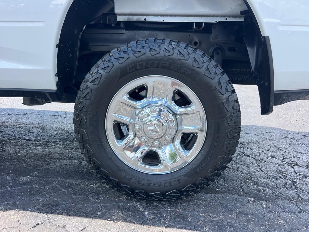 RAM 2500 Tradesman 4x4 Crew Cab 6'4" Box 2019