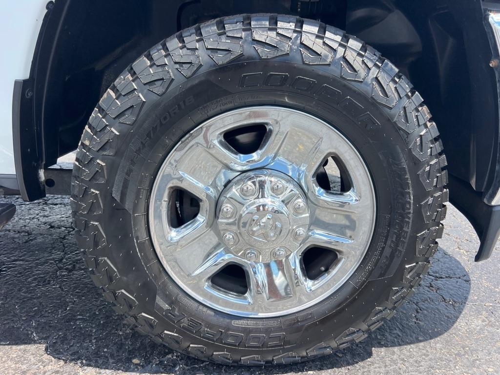 RAM 2500 Tradesman 4x4 Crew Cab 6'4" Box 2019
