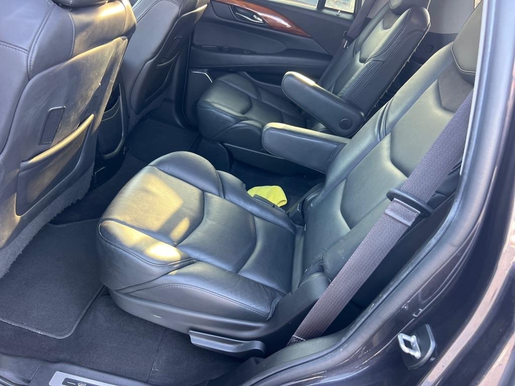 Cadillac Escalade 4WD 4dr Premium Luxury 2017