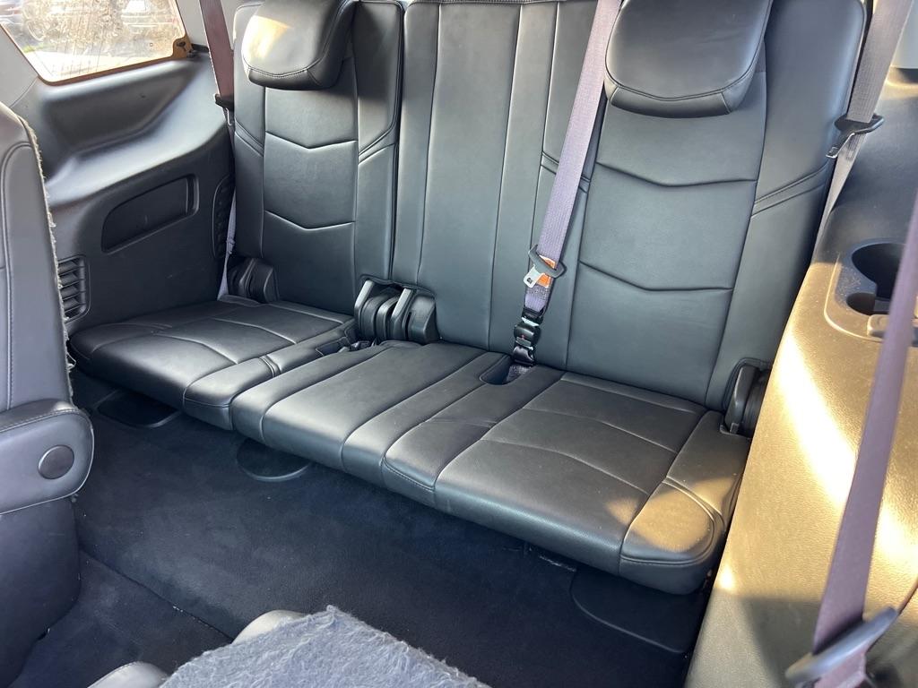 Cadillac Escalade 4WD 4dr Premium Luxury 2017