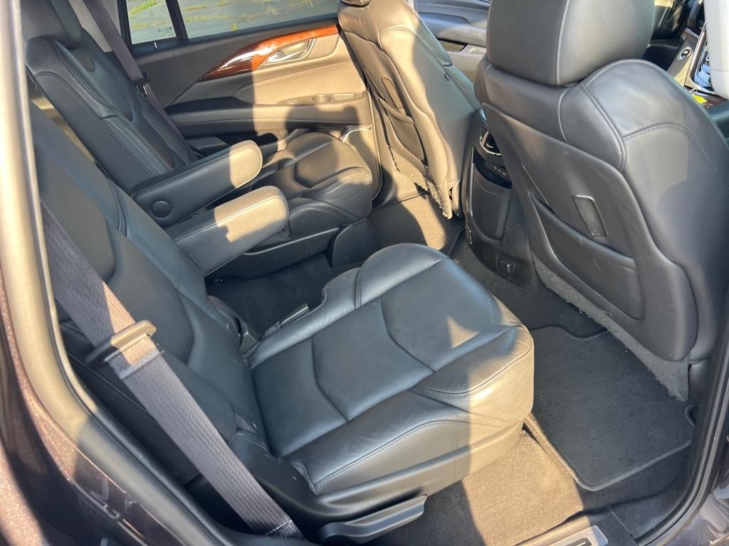 Cadillac Escalade 4WD 4dr Premium Luxury 2017
