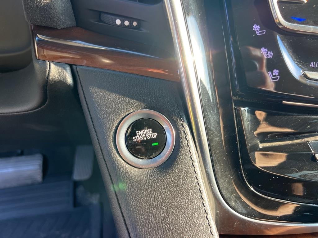 Cadillac Escalade 4WD 4dr Premium Luxury 2017