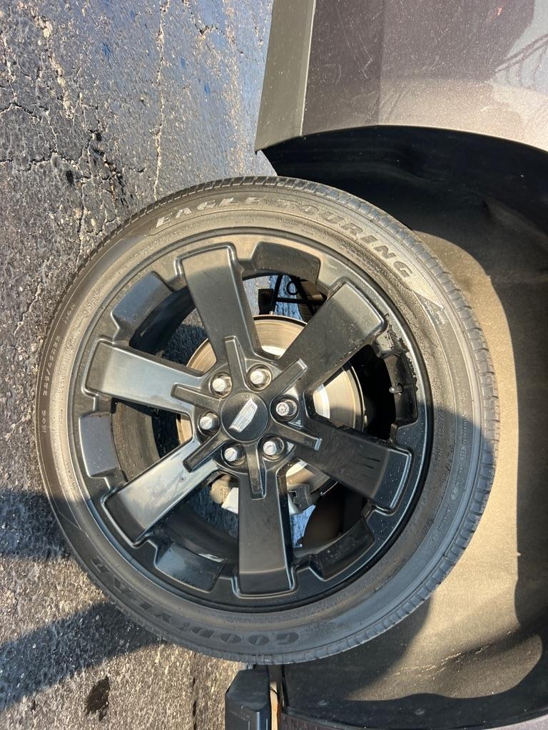 Cadillac Escalade 4WD 4dr Premium Luxury 2017