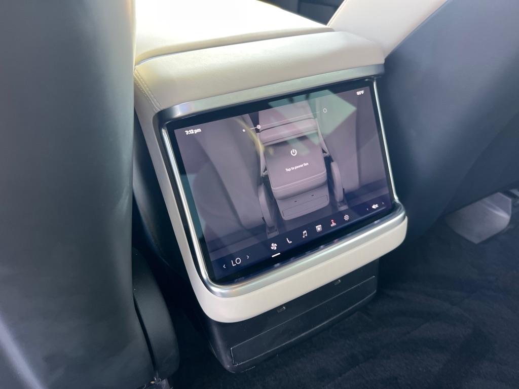 Tesla Model X AWD 2023