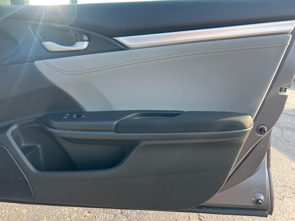 Honda Civic Sedan 4dr CVT EX 2016