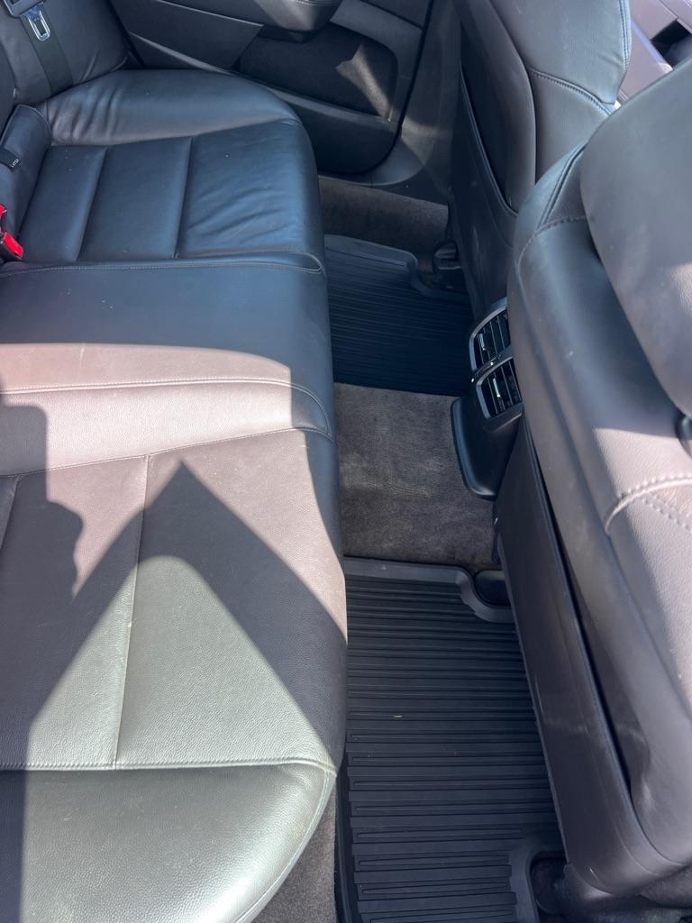 Acura TL 4dr Sdn Auto 2WD 2012