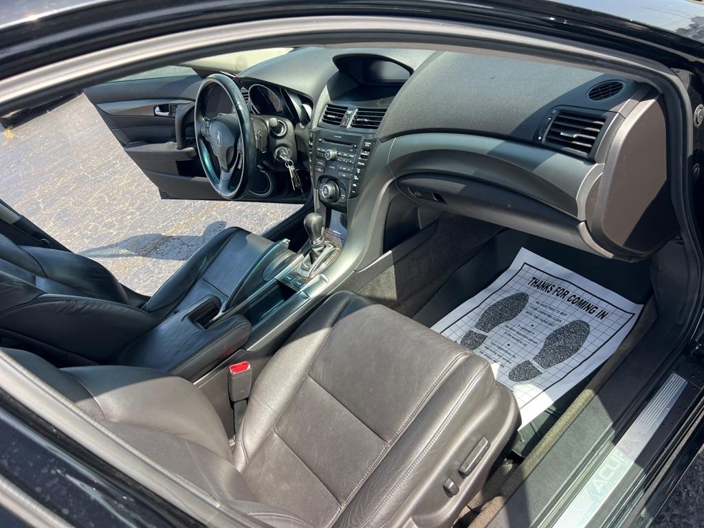 Acura TL 4dr Sdn Auto 2WD 2012
