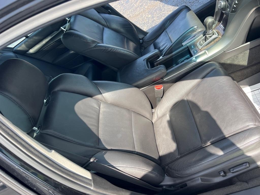 Acura TL 4dr Sdn Auto 2WD 2012