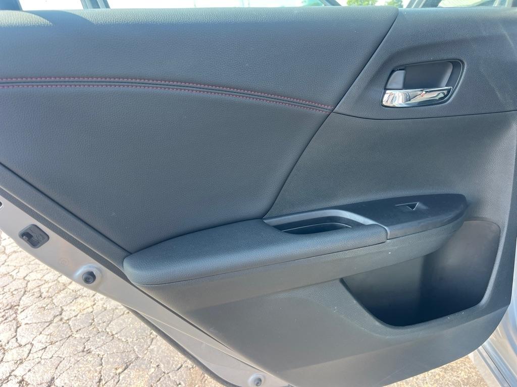 Honda Accord Sedan Sport SE CVT 2017