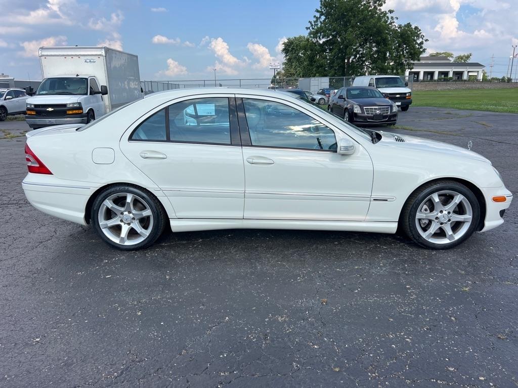 Mercedes-Benz C-Class 4dr Sdn 2.5L Sport RWD 2007