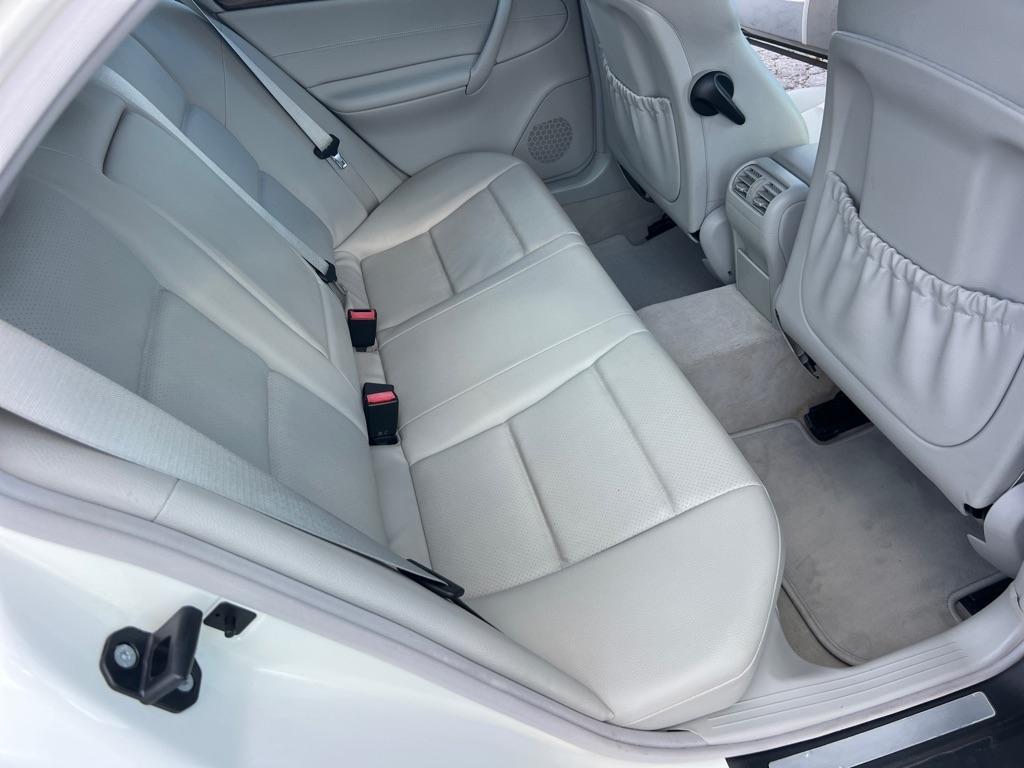 Mercedes-Benz C-Class 4dr Sdn 2.5L Sport RWD 2007