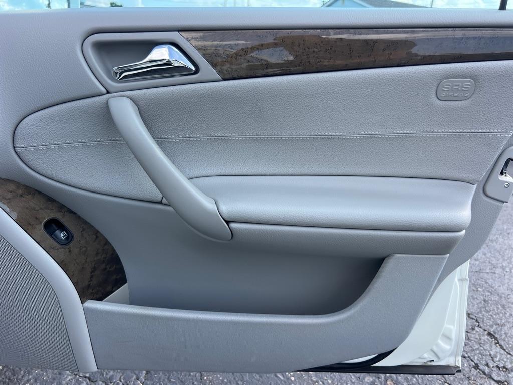 Mercedes-Benz C-Class 4dr Sdn 2.5L Sport RWD 2007
