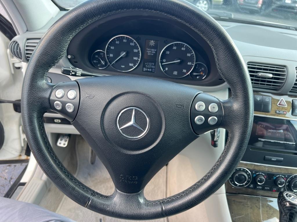 Mercedes-Benz C-Class 4dr Sdn 2.5L Sport RWD 2007