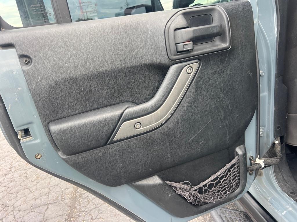 Jeep Wrangler Unlimited 4WD 4dr Sport 2015