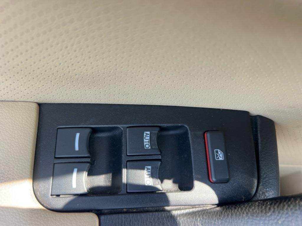 Acura TL 4dr Sdn Auto 2008