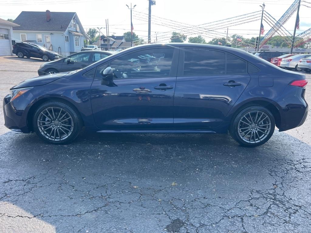 Toyota Corolla LE CVT (Natl) 2022
