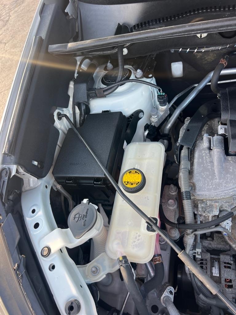 Toyota RAV4 Limited AWD (Natl) 2017