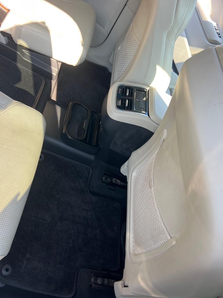 Volvo XC90 T6 AWD Inscription 6 Passenger 2020