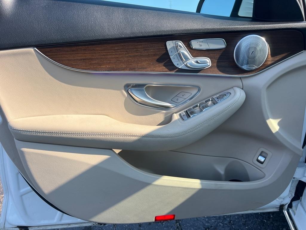 Mercedes-Benz C-Class C 300 4MATIC Sedan 2021