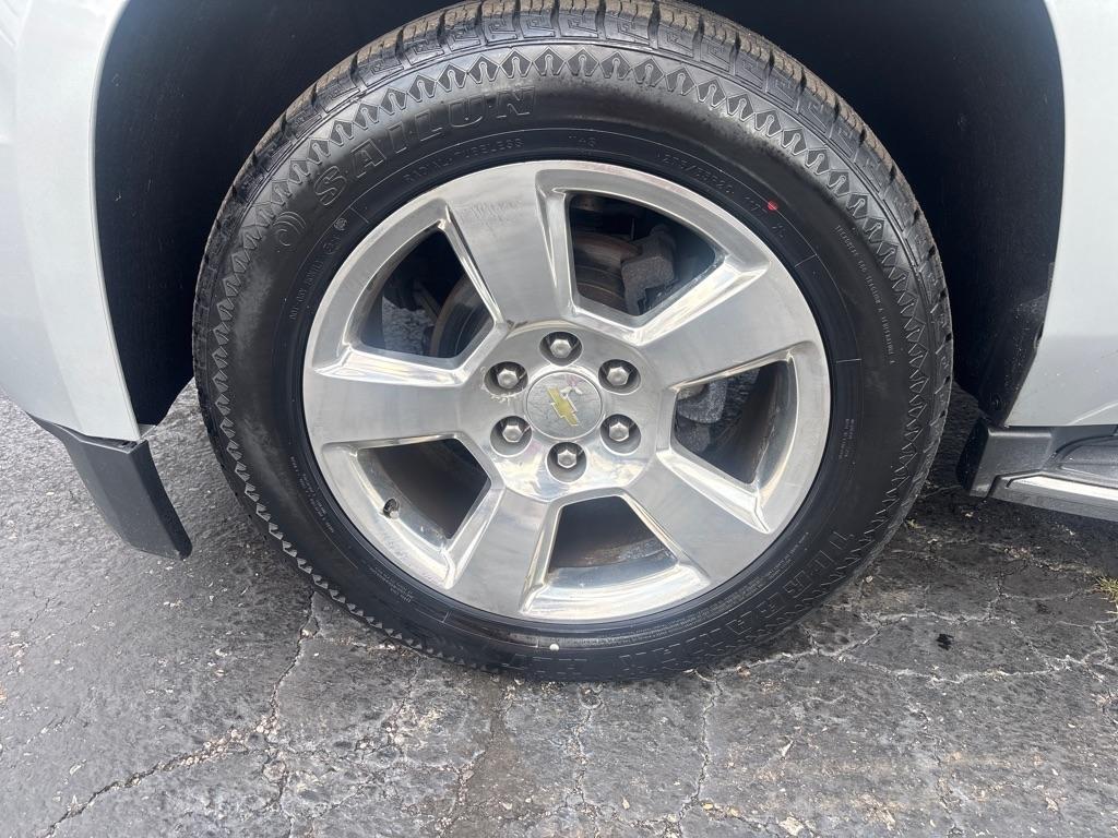 Chevrolet Suburban 4WD 4dr LTZ 2015