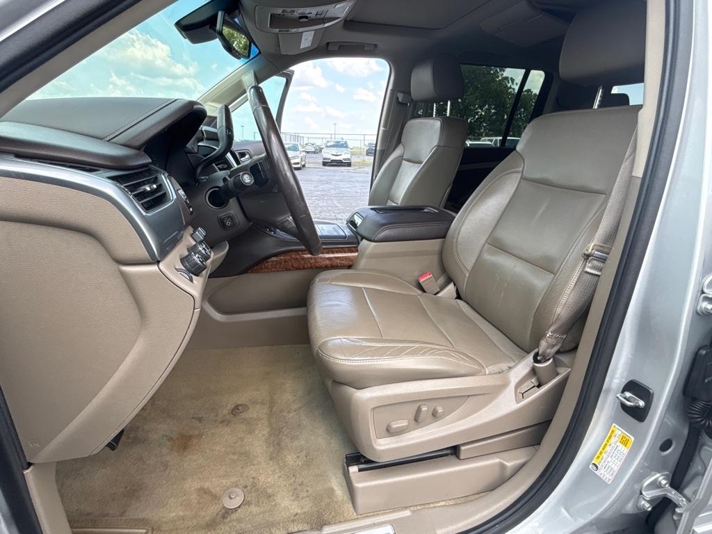Chevrolet Suburban 4WD 4dr LTZ 2015
