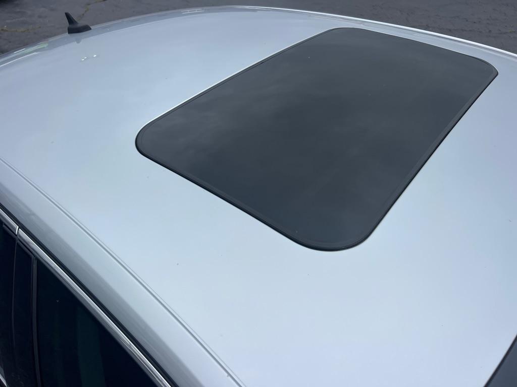 Volkswagen Passat 2.0T SE Auto 2021